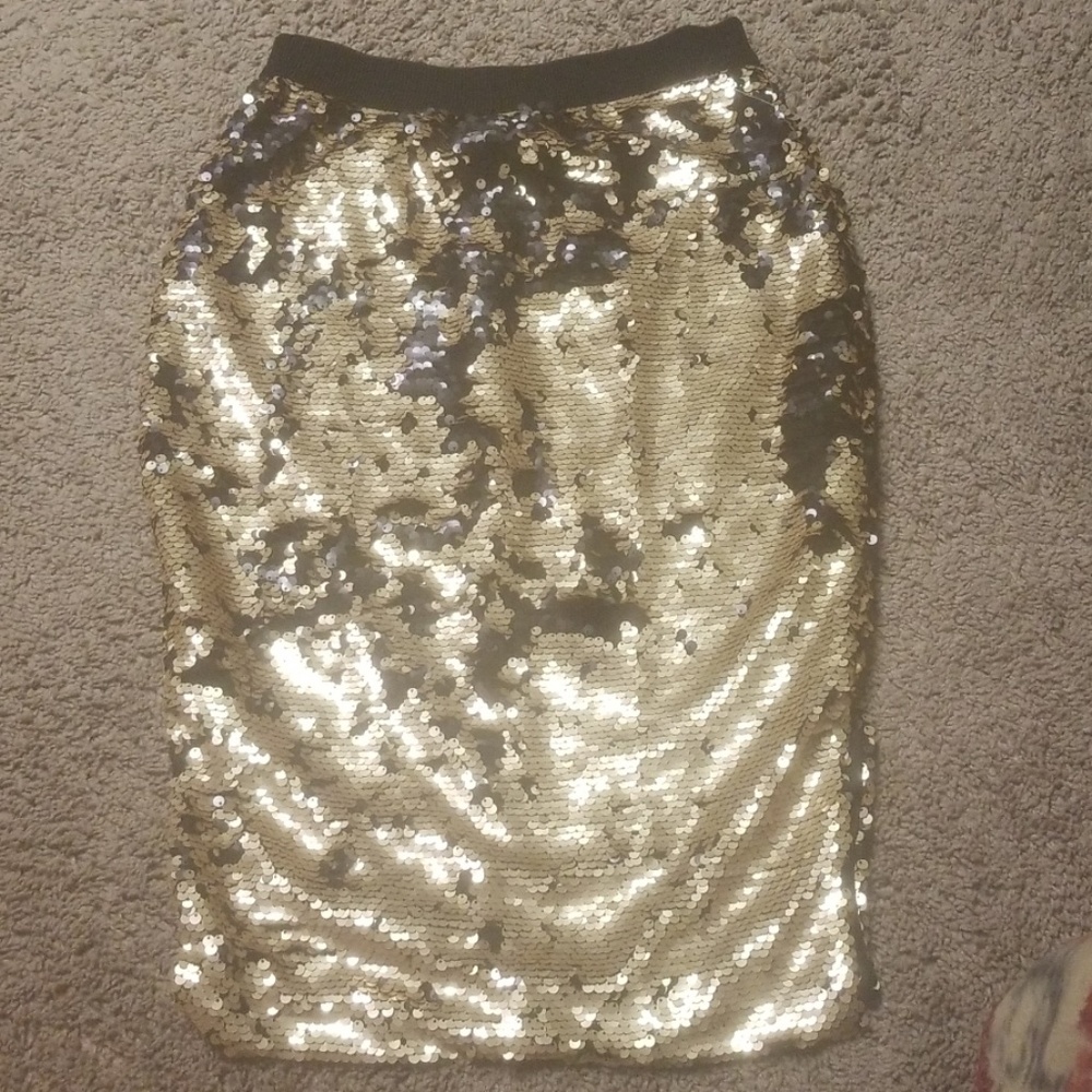 Gold knee length skirt